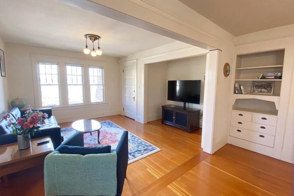 Historic Downtown Riverview Flat, No 3 Astoria Luaran gambar