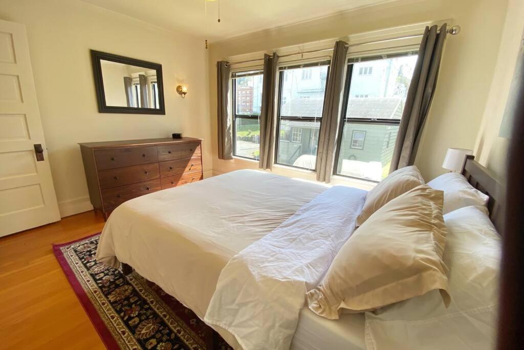 Historic Downtown Riverview Flat, No 3 Astoria Luaran gambar